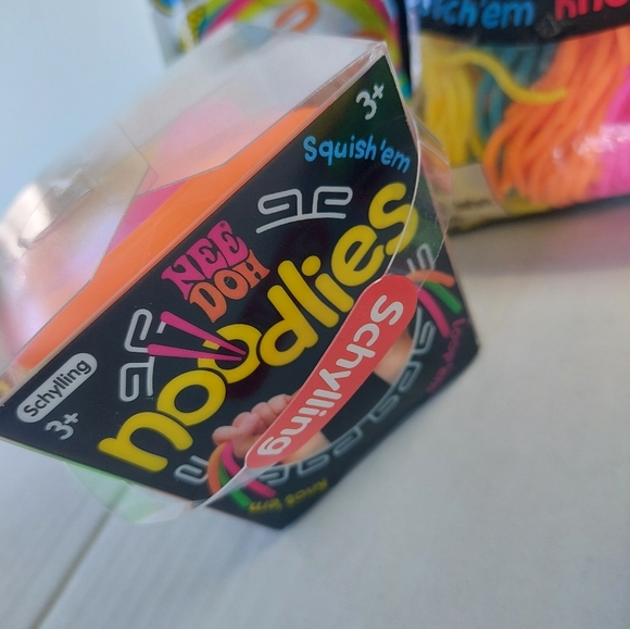 Lot Of 4 Sensory Toys NEEDOH Schylling Klik Play Special Needs - Picture 4 of 5